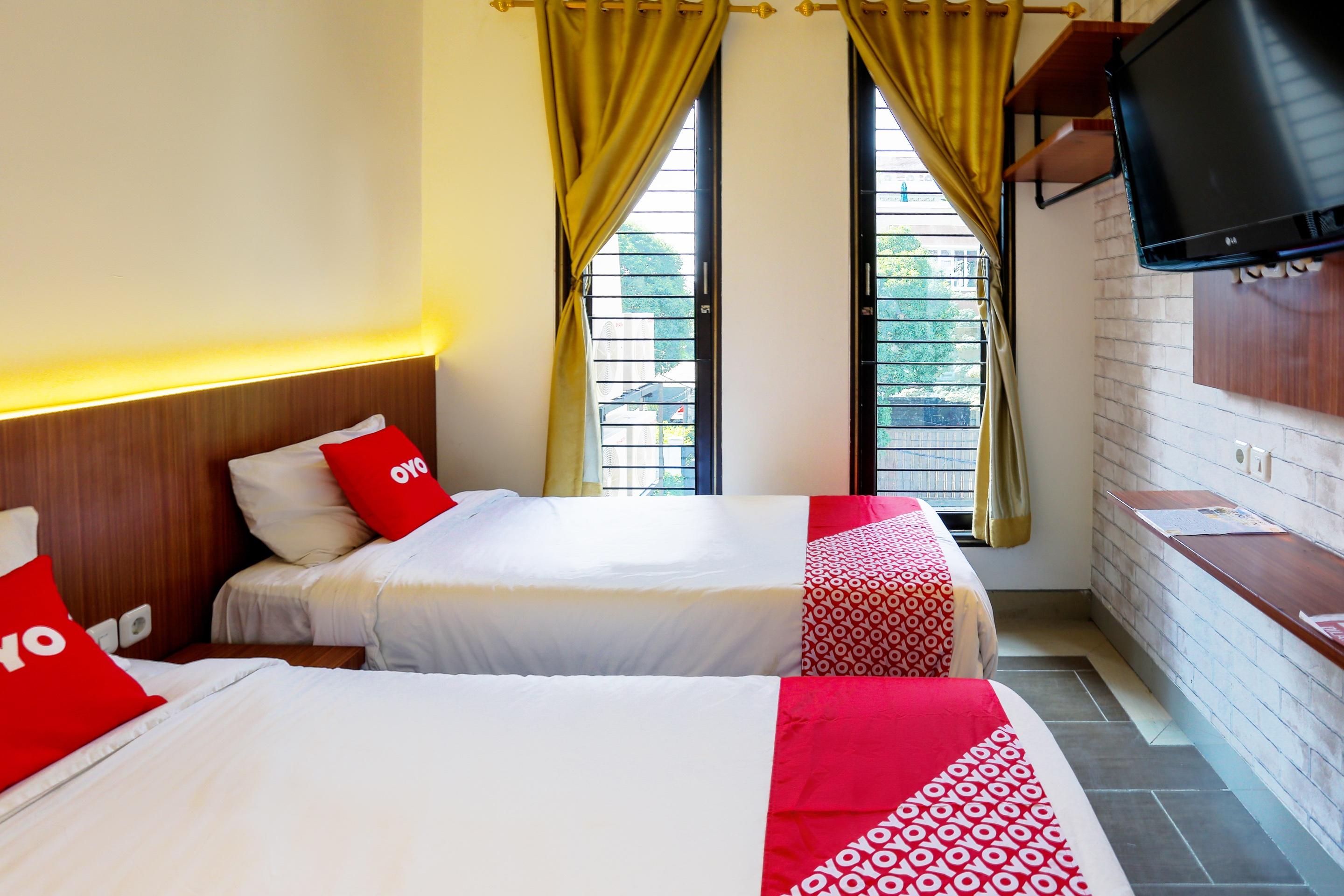 OYO 3109 Point Inn Jakarta Extérieur photo